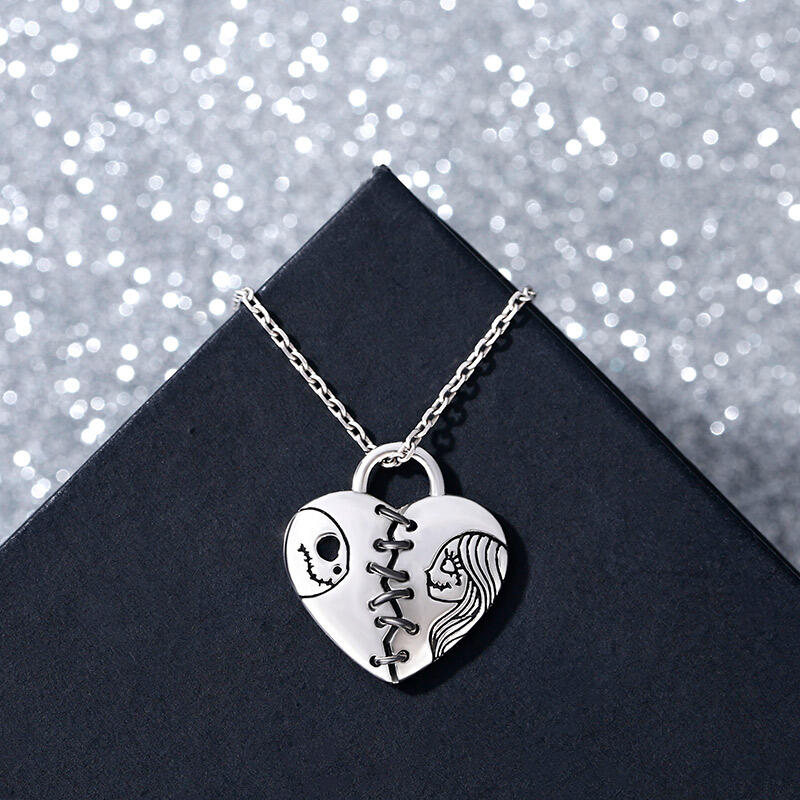 Jeulia "Magic of Love" Skull Couple Sterling Silver Necklace