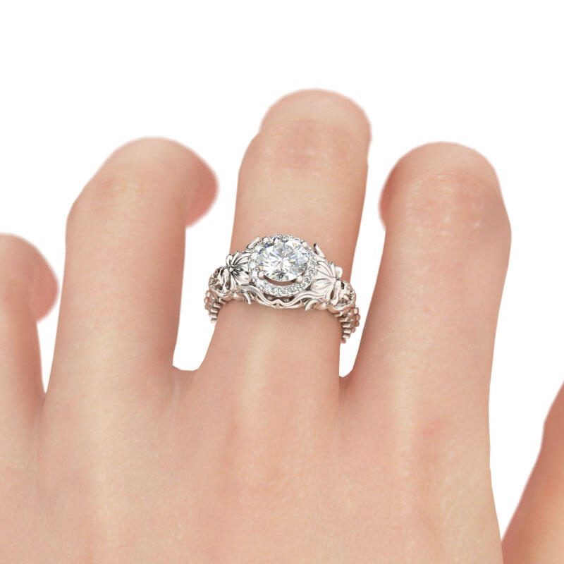 Jeulia Flame Shape Round Cut Sterling Silver Skull Ring