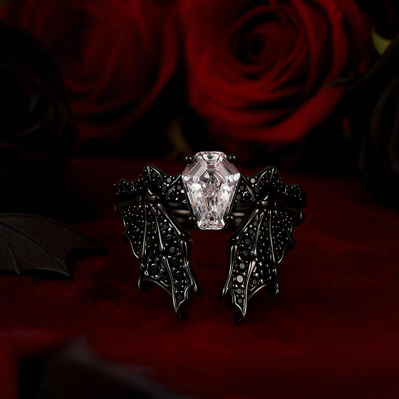Jeulia Gothic Black Bat Coffin Cut Engagement Ring Set