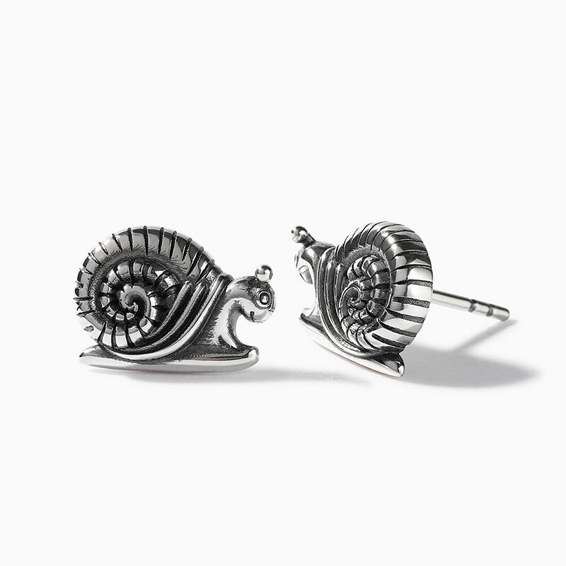 Jeulia "Little Snail" Sterling Silver Earrings