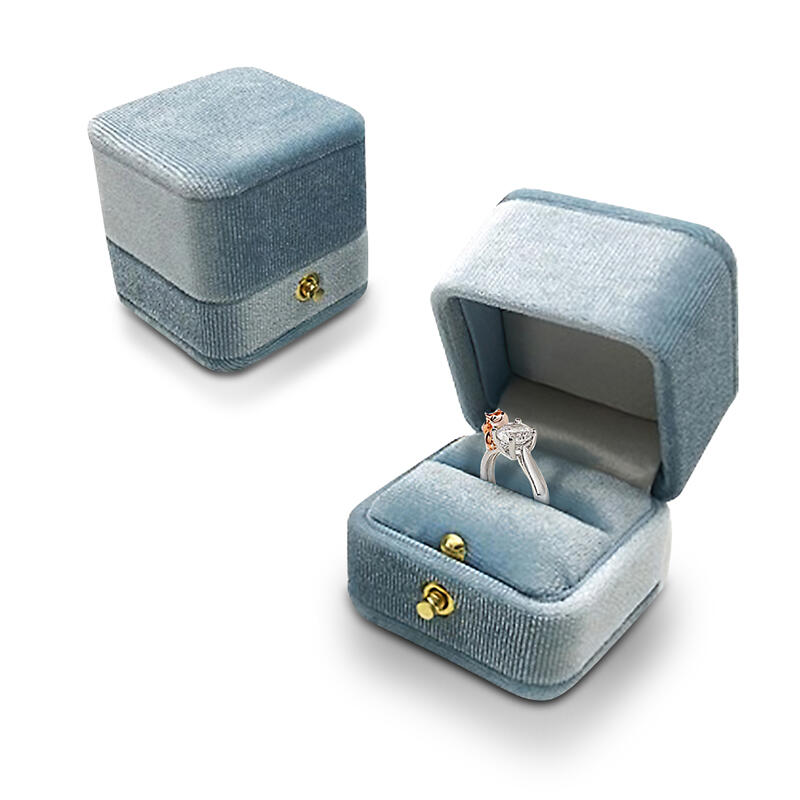 Jeulia Velour Push Metal Button Ring Box