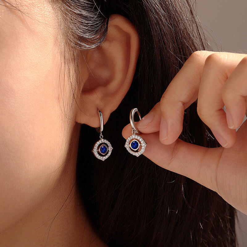 Jeulia Pendientes de Aro Contorno con Montura Halo y Piedra de Nacimiento Personalizada