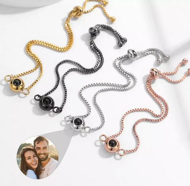 Bracelet personnalisé avec projection d'une belle photo Cadeau cool et sympa