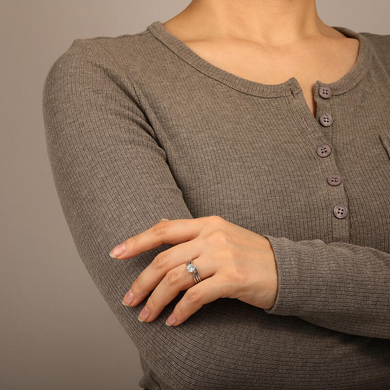 "Flowing To My Heart" Round Cut 2pcs Bridal Set