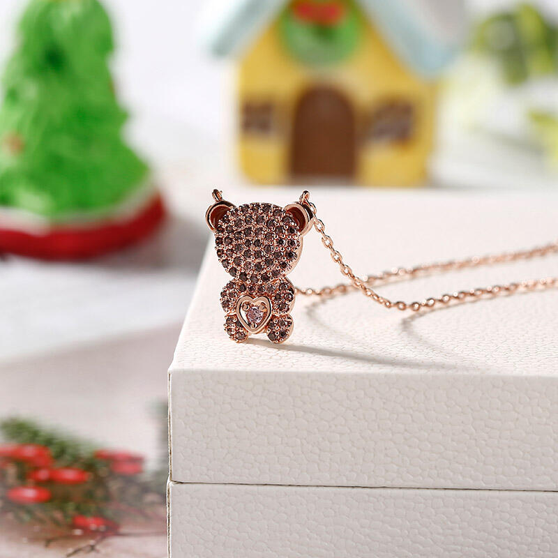 Jeulia "Look At Me" Bear Design Sterling Silver Necklace