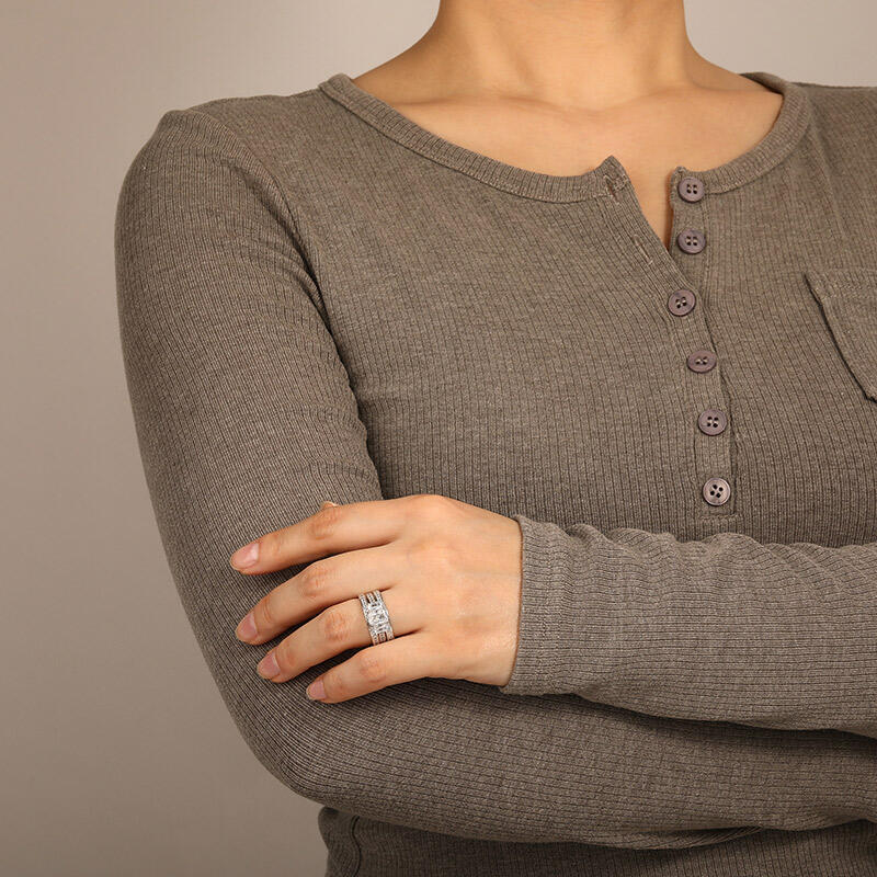 "Happy Beginning" Radiant Cut 3pcs Bridal Set