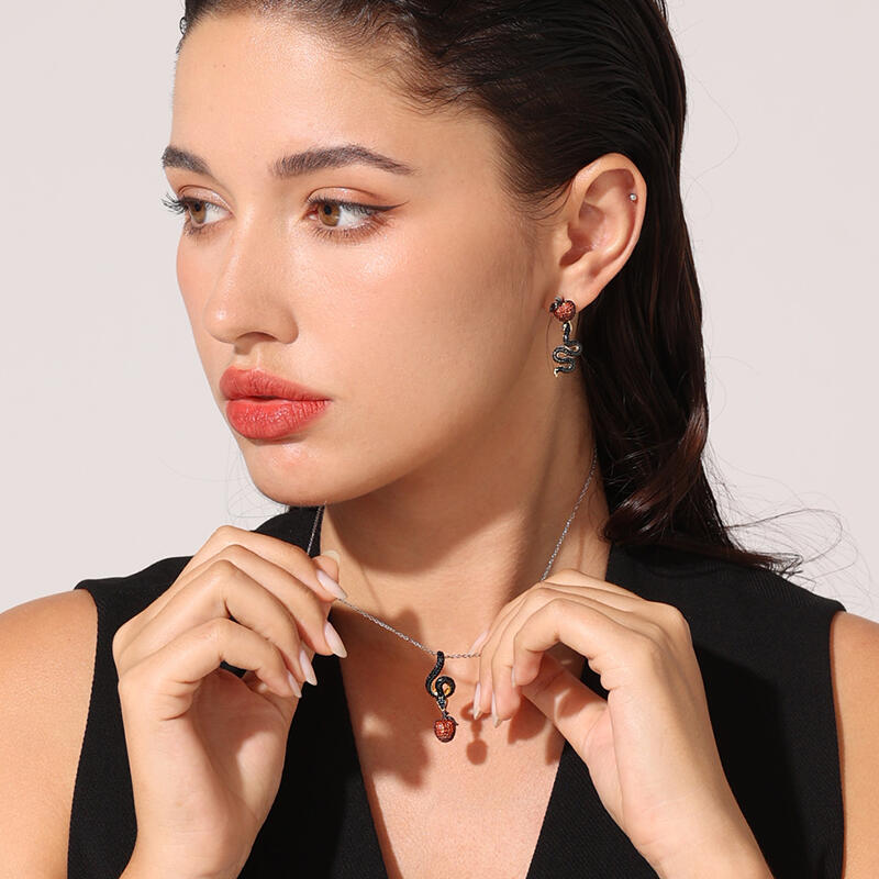 Jeulia "Forbidden Fruit" Snake&Apple Sterling Silver Jewelry Set