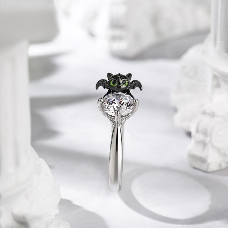 Jeulia Anillo de compromiso de dragón en plata de ley con diseño de dibujos animados