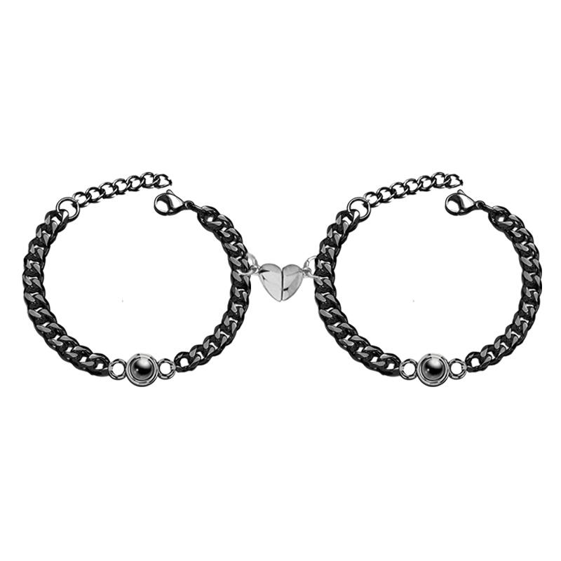 Bracciali Personalizzati con Proiezione di Foto Dentro Catena Nera Cuore con Magnete