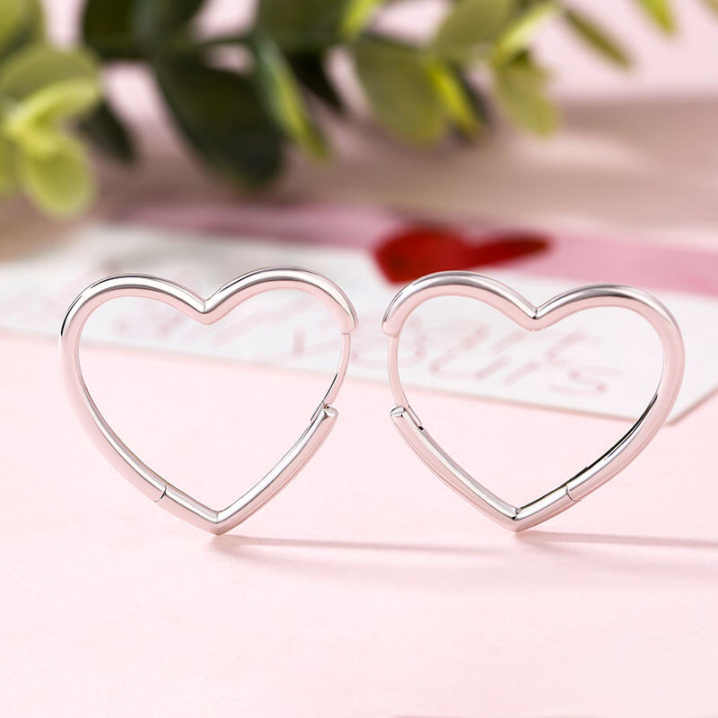 Jeulia Classic Heart Design Sterling Silver Hoop Earrings
