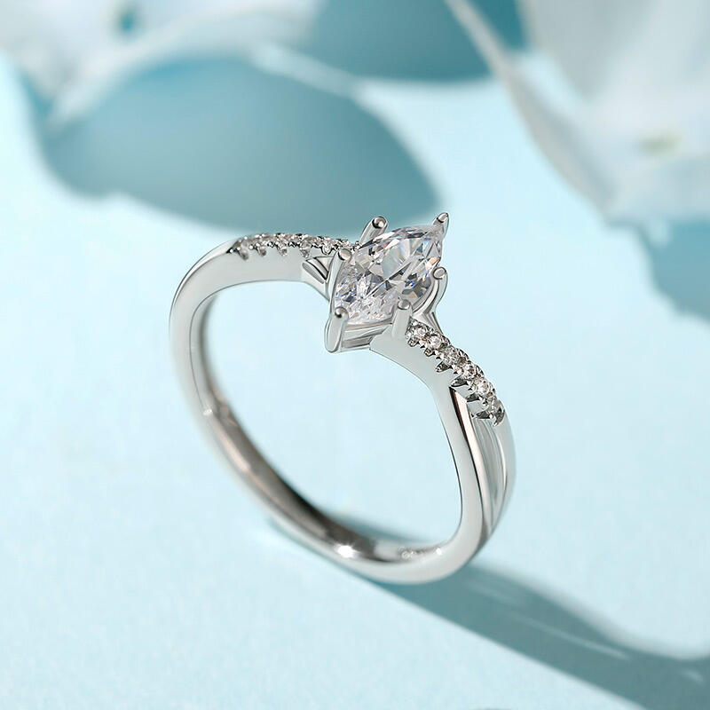 Jeulia Anillo de corte marquesa con giro de plata de ley