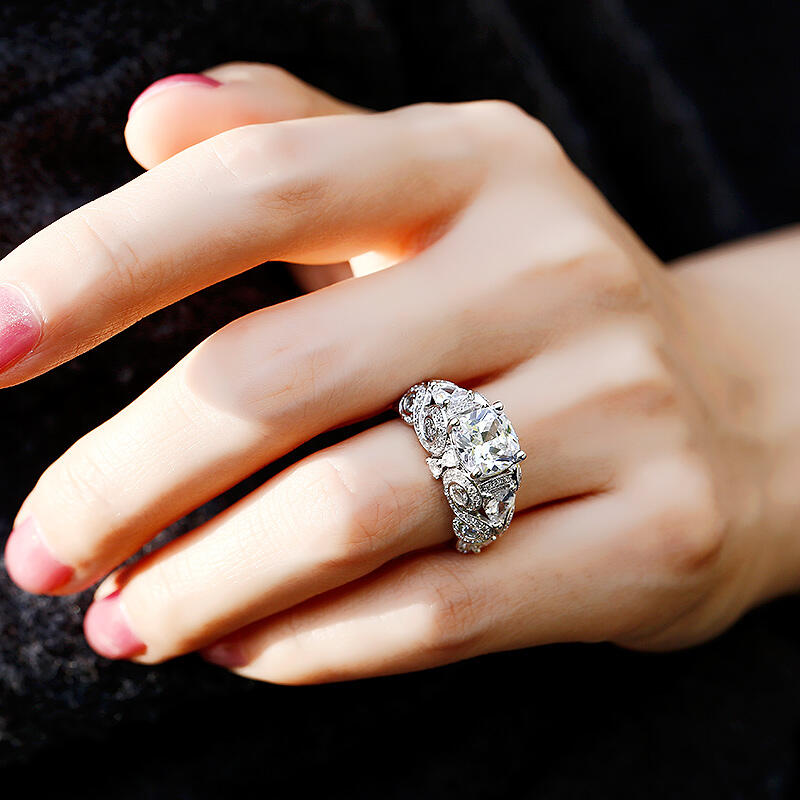 Jeulia Vintage ringdesign i kuddskär i sterlingsilver