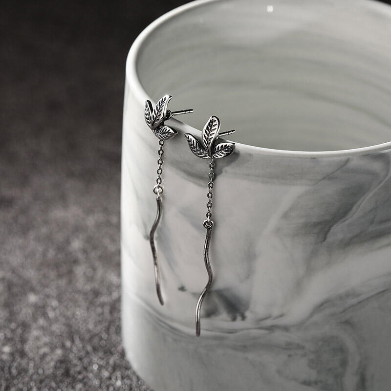 Jeulia Leaf Shape Sterling Silver Dangle Earrings