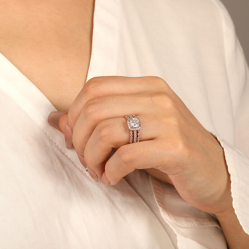 "Love You Everyday" Cushion Cut 3pcs Bridal Set