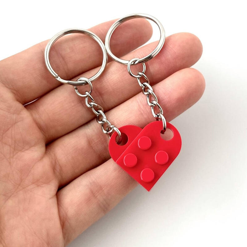 オーダー商品*。パールのおなまえキーホルダー 合わせるハート カップル ペアキーホルダー オーダーメイド - Drawelry.jp