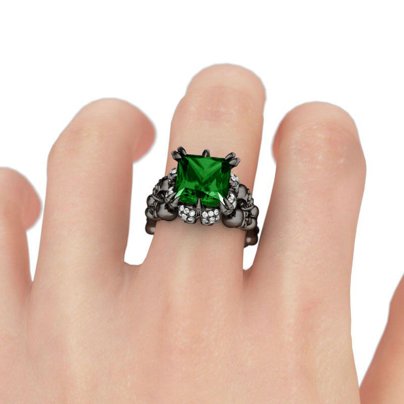 Jeulia Anillo Con Tono Negro De Cuadro Caraveras De Talla Princesa En Plata De Ley