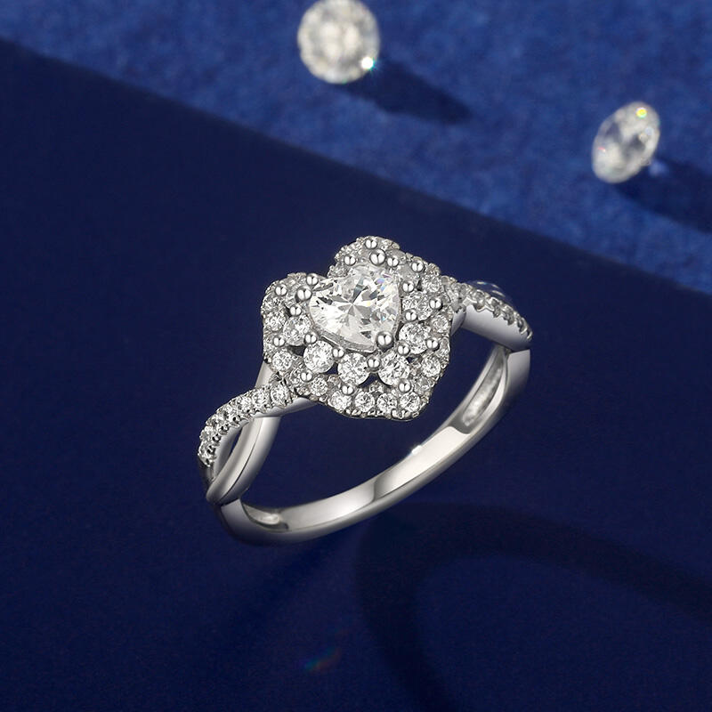 Jeulia Anillo de Compromiso Personalizado Halo con Diseño de Torsión y Corazón en Plata Esterlina
