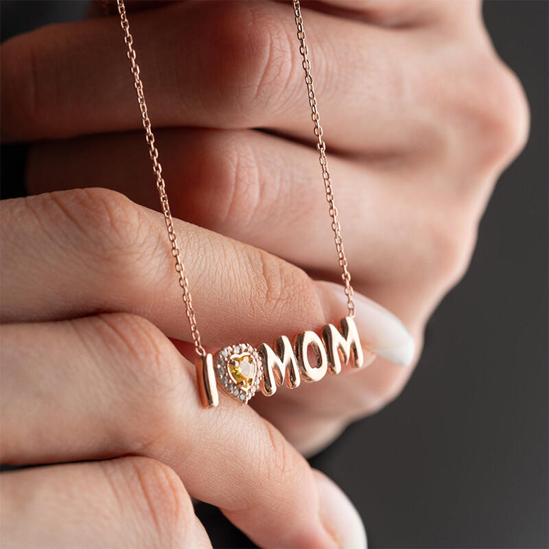 Collana personalizzata regalo con pietra portafortuna personalizzata per la mamma