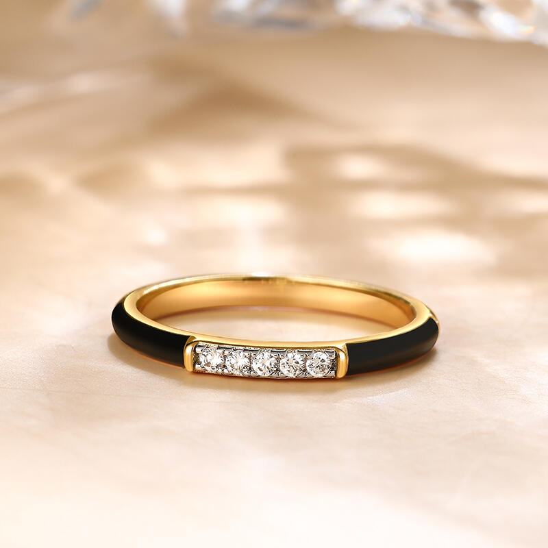 Jeulia Black Enamel Round Cut Sterling Silver Women's Band