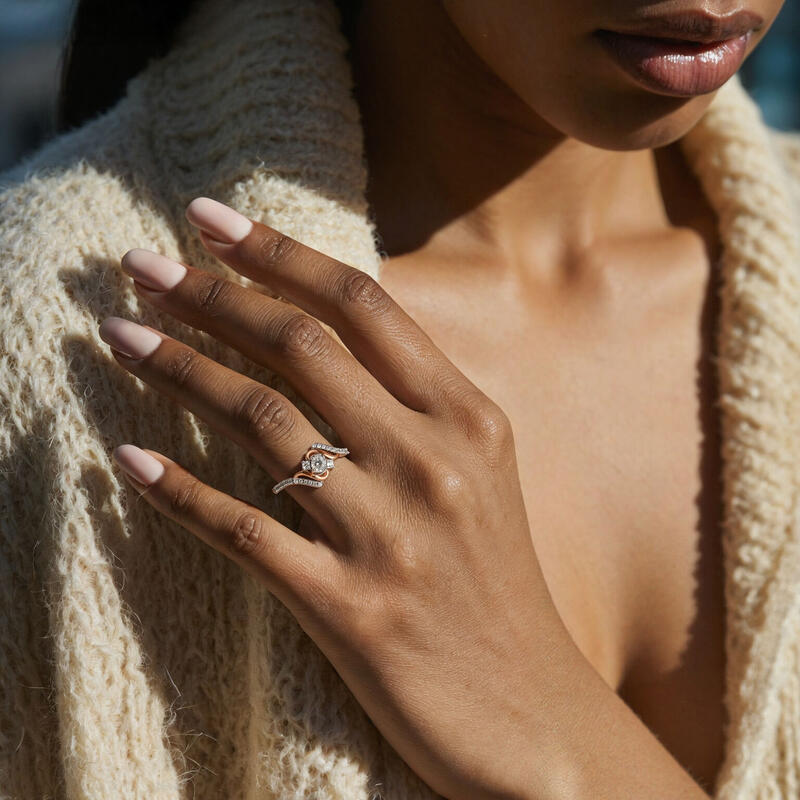 Jeulia Amore Anillo de Compromiso Onda Personalizado con Tres Piedras de Nacimiento