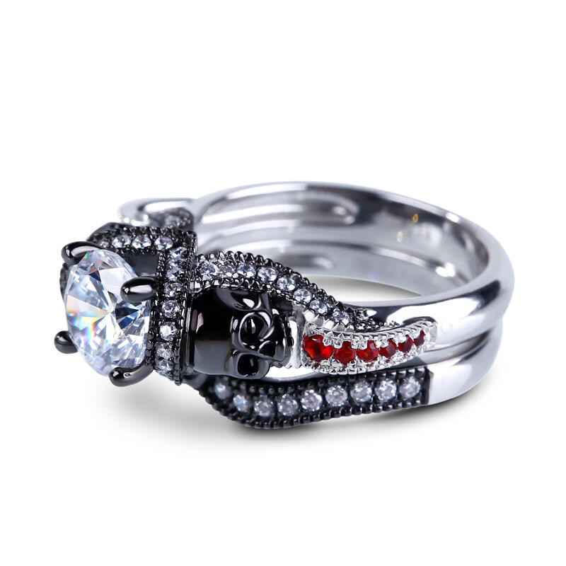 Jeulia Two Tone Round Cut Sterling Silver Skull Ring