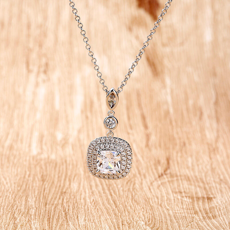 Jeulia Collar De Plata De Ley Con Doble Halo De Talla Cojín