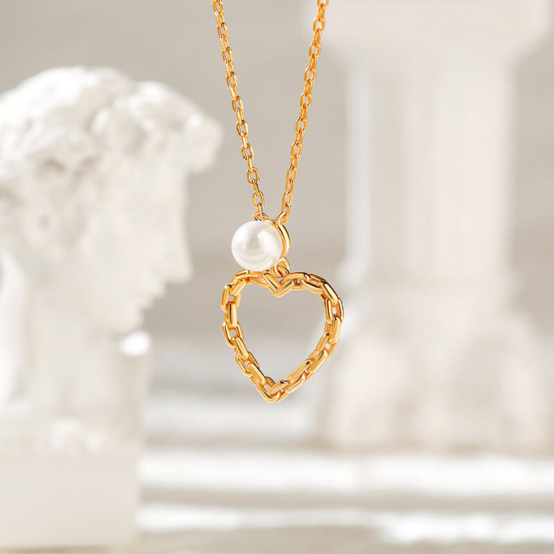 Jeulia "Sweet Chain Heart" Cultured Pearl Sterling Silver Necklace