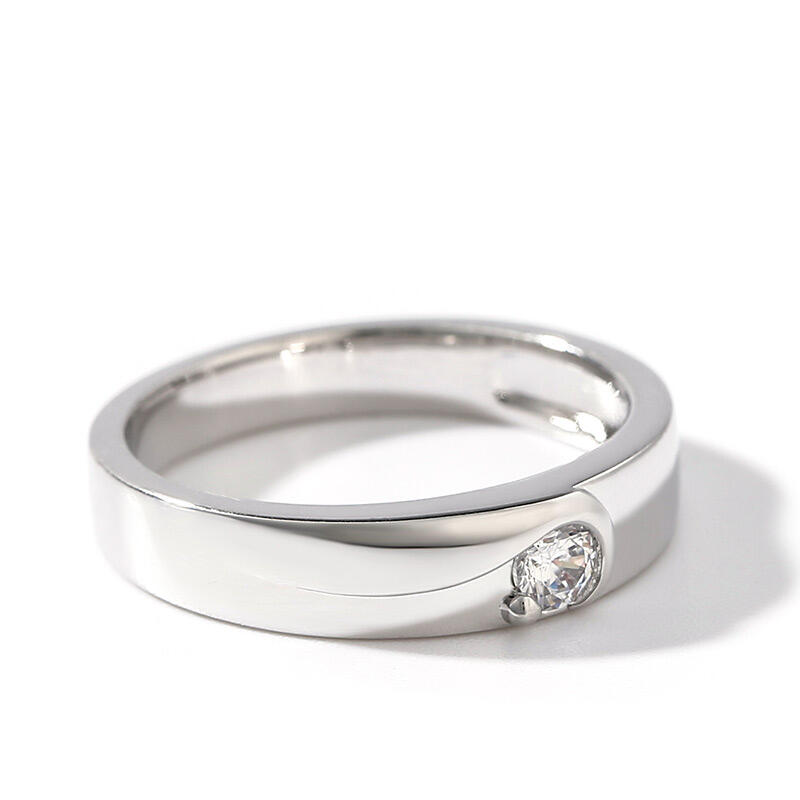 Jeulia Simple Round Cut Sterling Silver Men's Ring