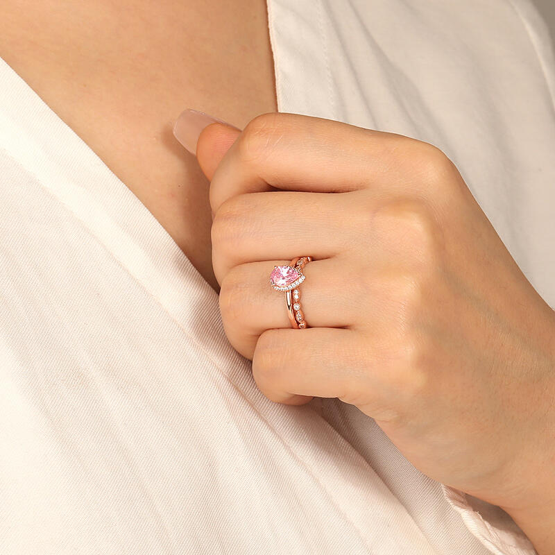 "Brave Love" Pear Cut 2pcs Bridal Set