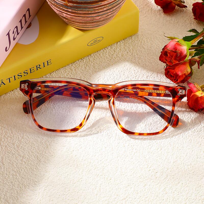 Occhiali da Vista Nahum Quadrato Tartarugato 