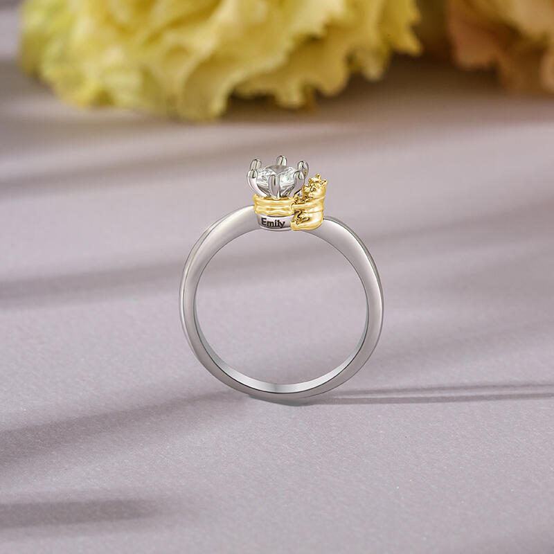 Jeulia Hug Me "Sweet Honey" Cartoon Bear Engagement Ring with Custom Name