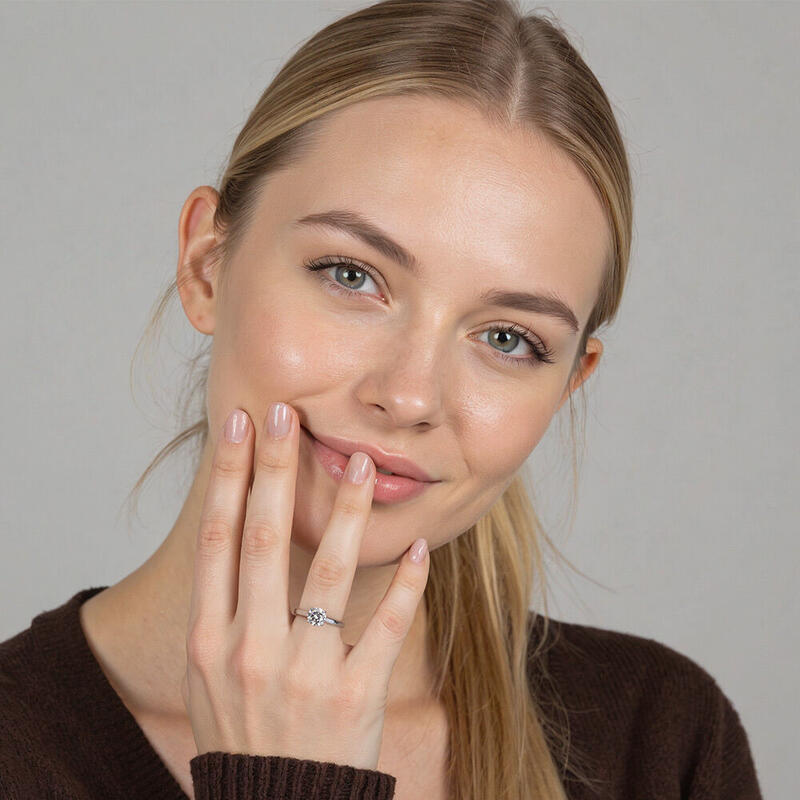 "Love Story" 1ct Round Cut Solitaire Engagement Ring