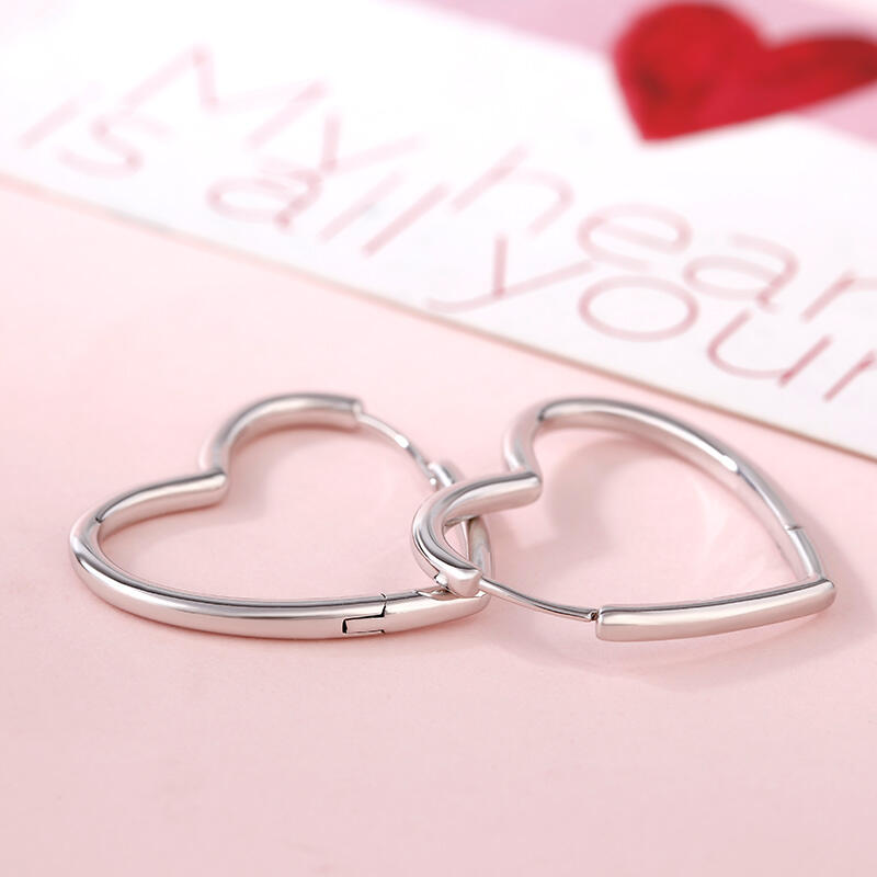 Jeulia Classic Heart Design Sterling Silver Hoop Earrings