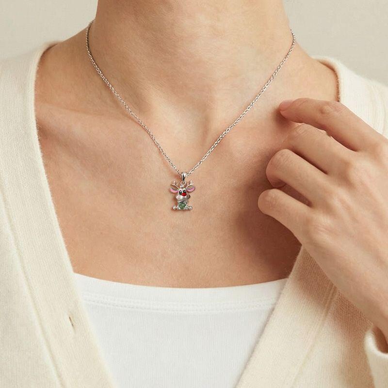 Jeulia Cute Reindeer Heart Moss Agate Necklace