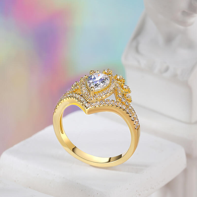 جوليا خاتم "الأناقة الملكية" من الفضة الإسترليني على شكل حرف V