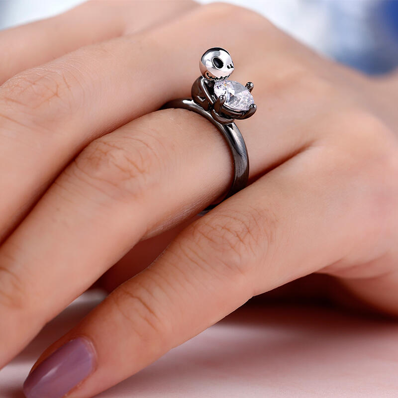 Jeulia Hug Me "Pumpkin King" Bague En Argent Sterling Avec Design De Crâne Et Taille Ronde