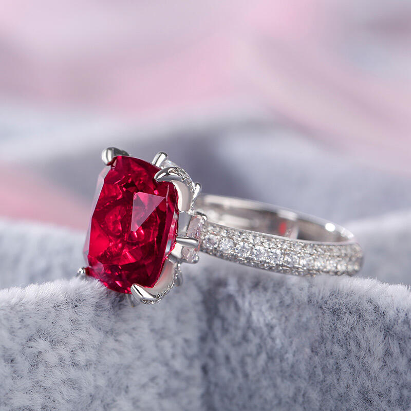 Jeulia Classic Cushion Cut Sterling Silver Ring