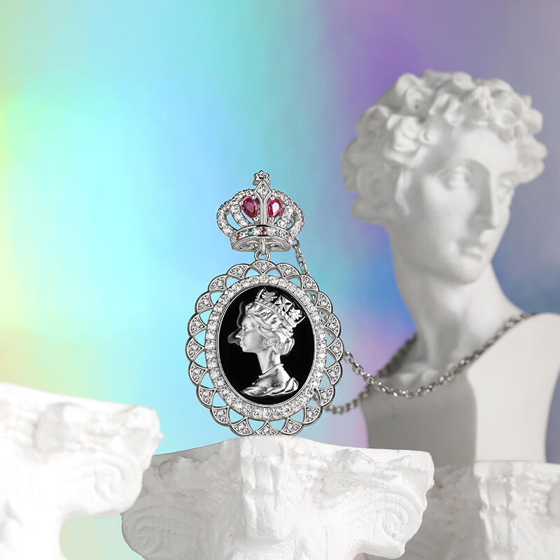 Jeulia "To Honour" Queen Elizabeth Portrait Black Enamel Sterling Silver Jewelry Set