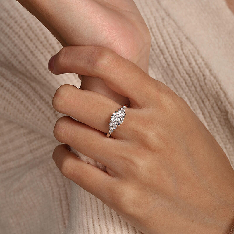 Jeulia Cluster Round Cut Engagement Ring With Side Stones