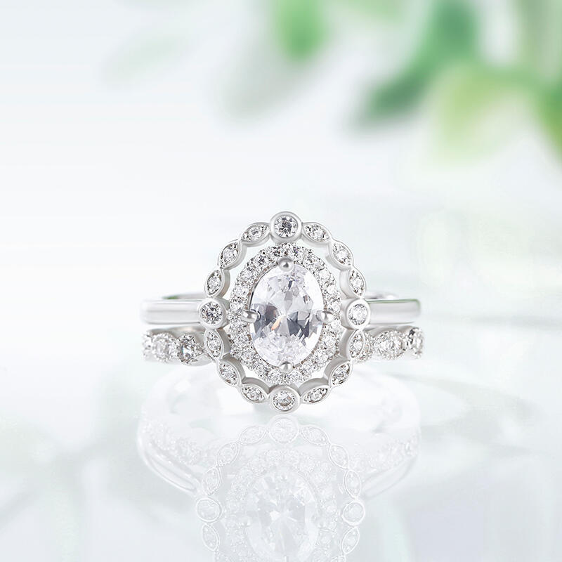 Jeulia Vintage Halo Oval Cut Sterling Silver Ring Set