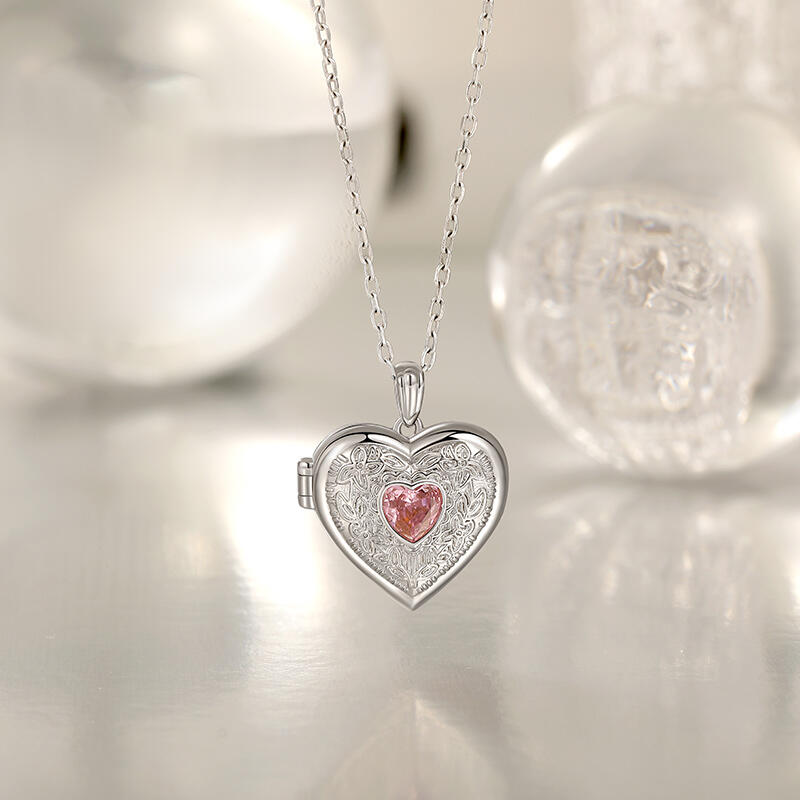 Jeulia Vintage Personalized Heart Photo Locket Necklace with Birthstone