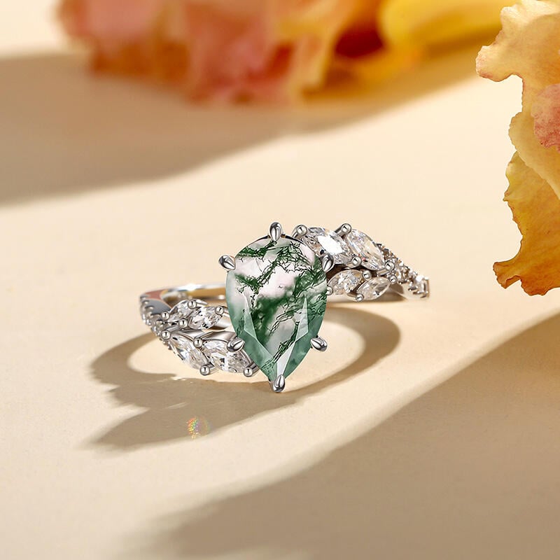 Jeulia Olivetta Bypass Moss Agate Engagement Ring Pear Cut