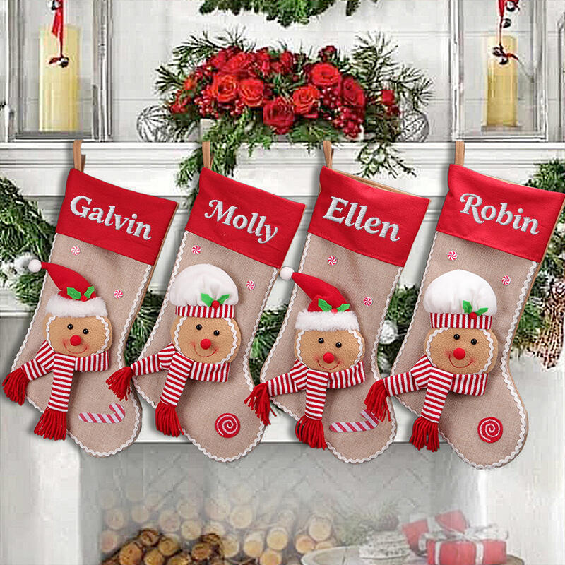 Personalisierte Weihnachtsstrümpfe mit Lebkuchenmann-Motiv individuell bestickt und mit Namen versehen Geschenke für die Familie