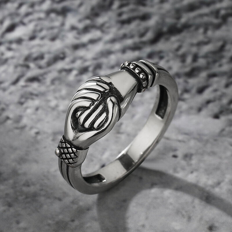 Jeulia Shakehands Gesture Sterling Silver Ring