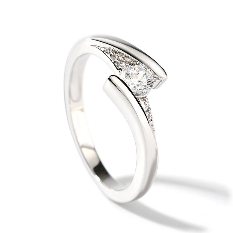 Jeulia Bypass Design Round Cut Sterling Silver Women's Ring