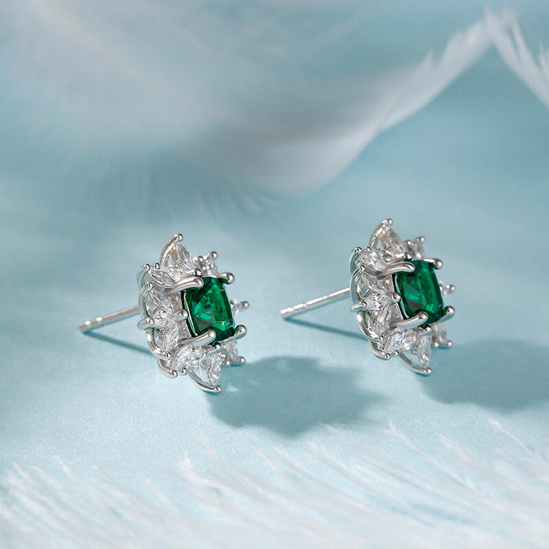 Jeulia Vintage Design Halo Cushion Cut Sterling Silver Stud Earrings