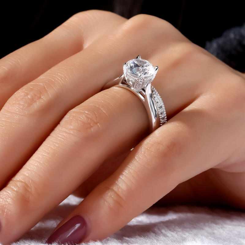 Jeulia Conjunto De Anillos Clásicos De Talla Redonda En Plata De Ley