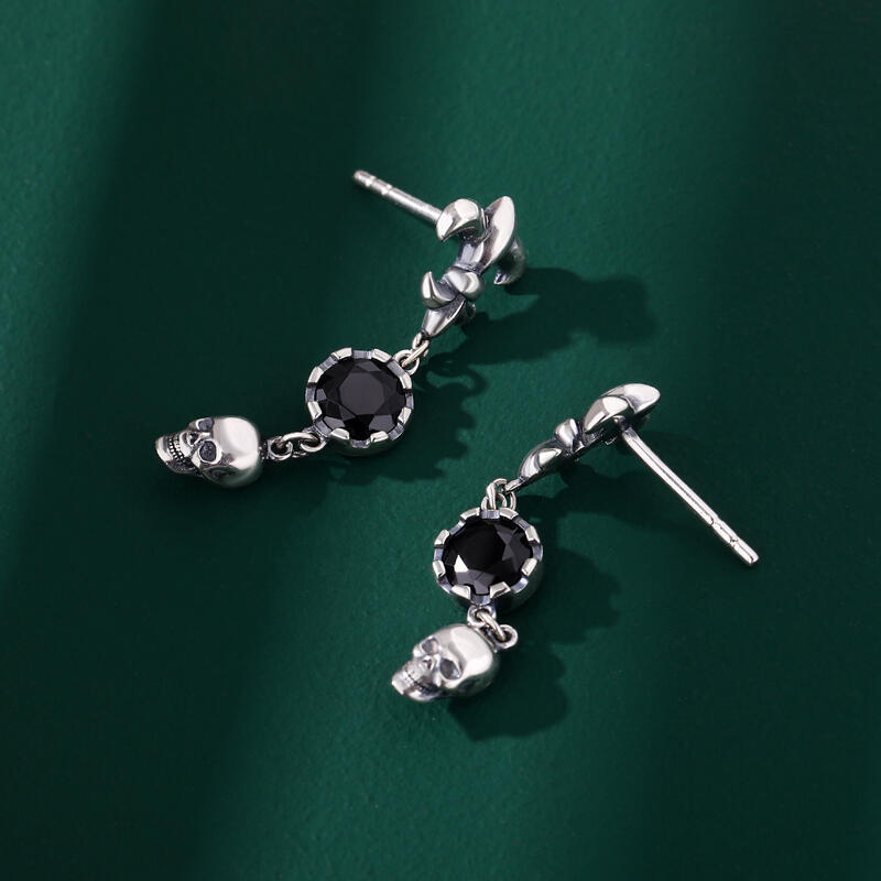 Jeulia "Iris & Skull" Round Cut Sterling Silver Earrings