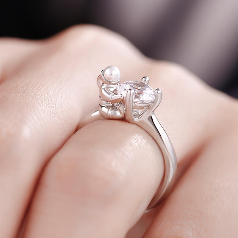 Jeulia Hug Me "Explorer in Galaxy" Astronaut Round Cut Sterling Silver Ring