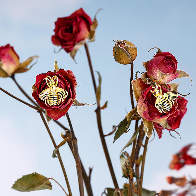 Jeulia "Guide the Life" Honey Bee Sterling Silver Earrings